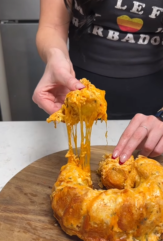 Homemade garlic bread recipe