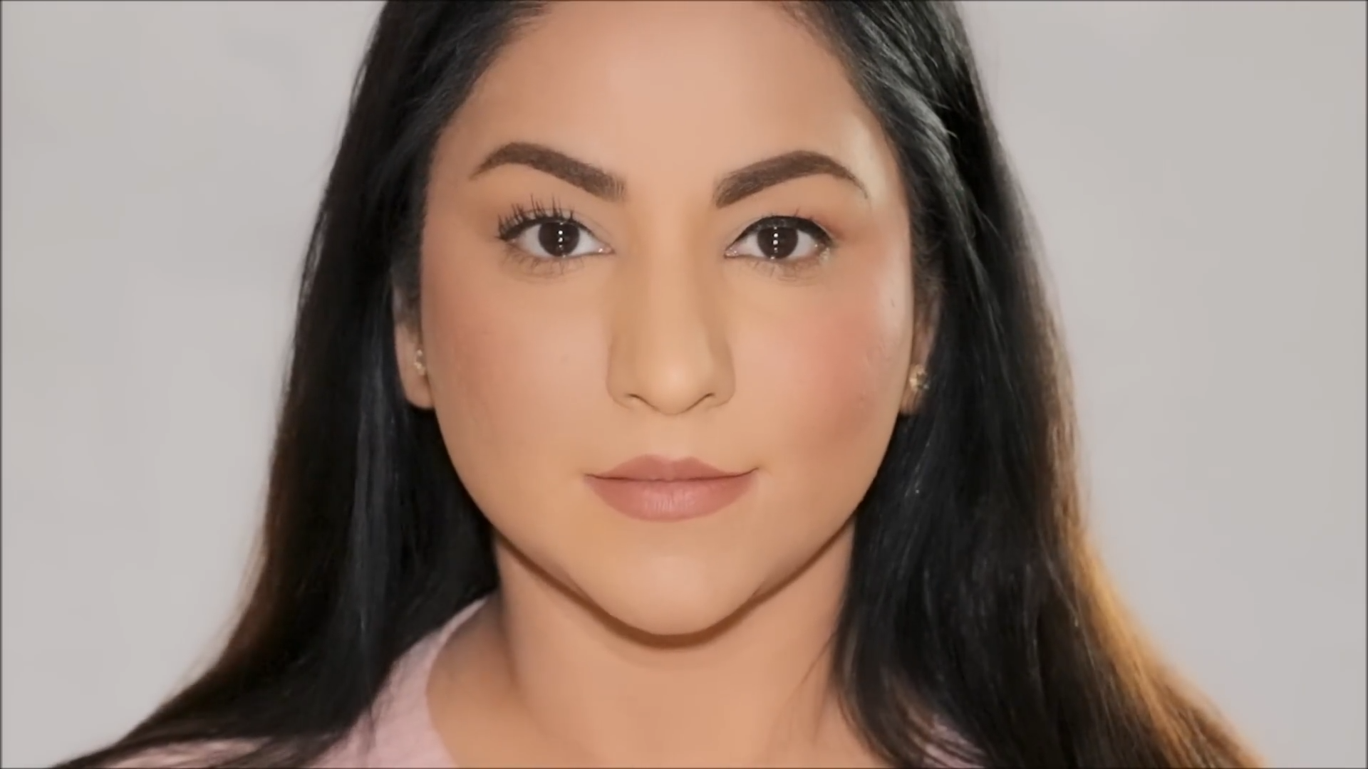 5 common makeup mistakes that add years
