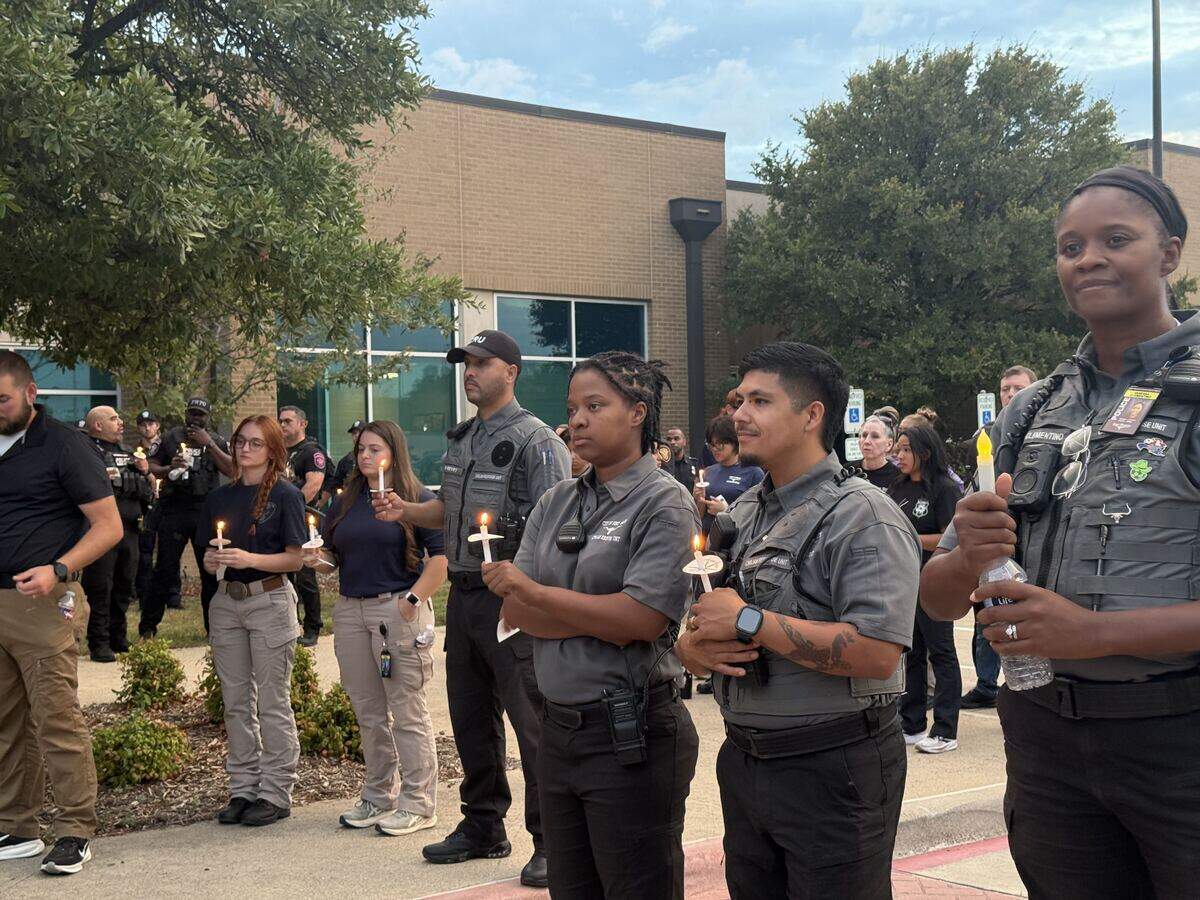 He wanted everyone to go home safe. Vigil held for fallen Fort Worth ...