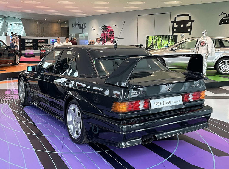 190E Evo II vs. Sierra RS500 vs. M3 Sport Evolution: Three touring-car ...