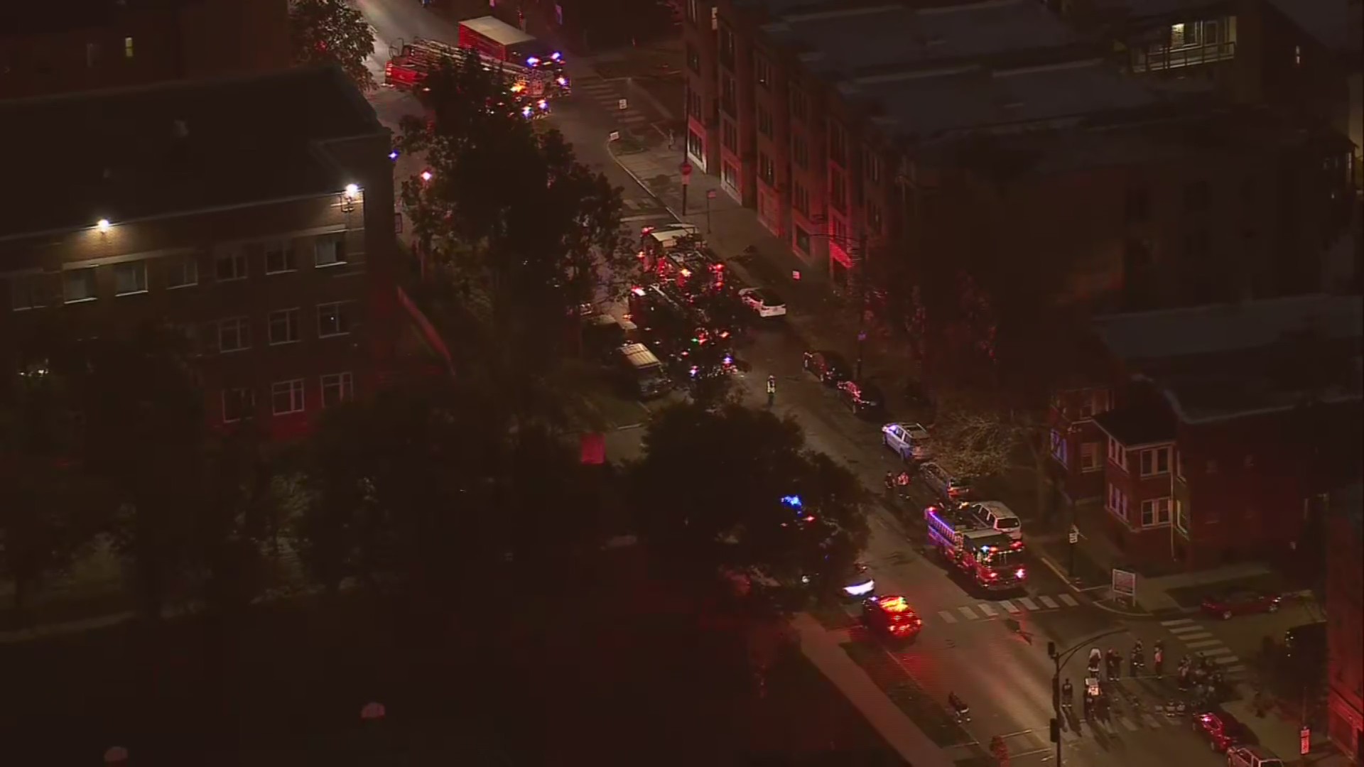 7 displaced after West Side apartment fire