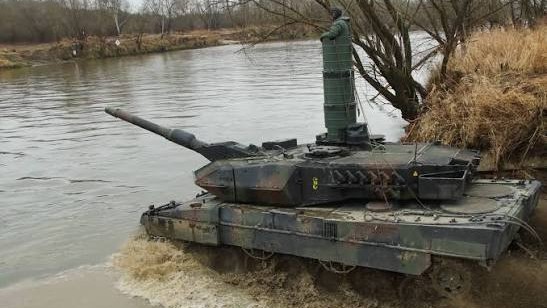 Tanks at the river: Bridges, Bailey bridges, and floating crossings ...
