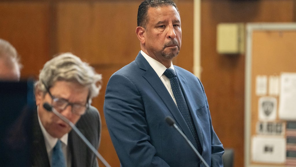 Retired NYPD detective accused of GWB road rage shooting appears in court