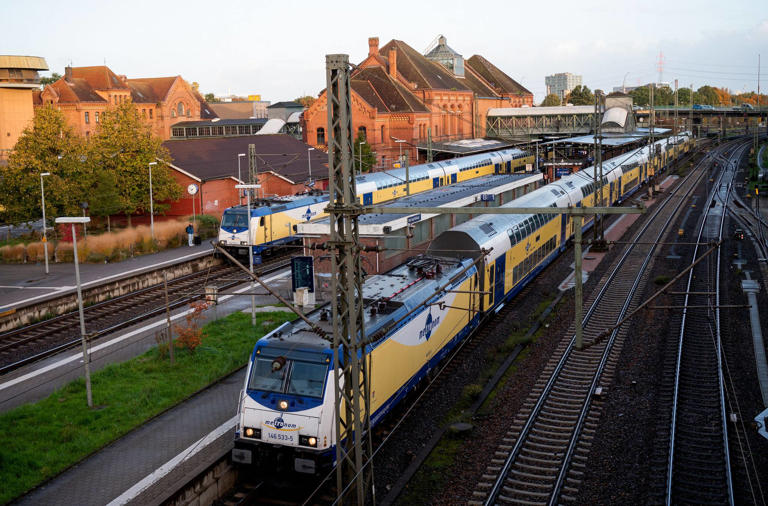 Verkehr der Linien RE3 und RB31 stabilisiert sich nach Signalstörung ...