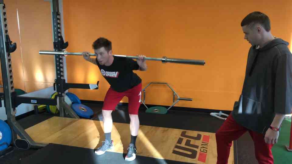 The professor's vertical jump workout, then he tries a dunk