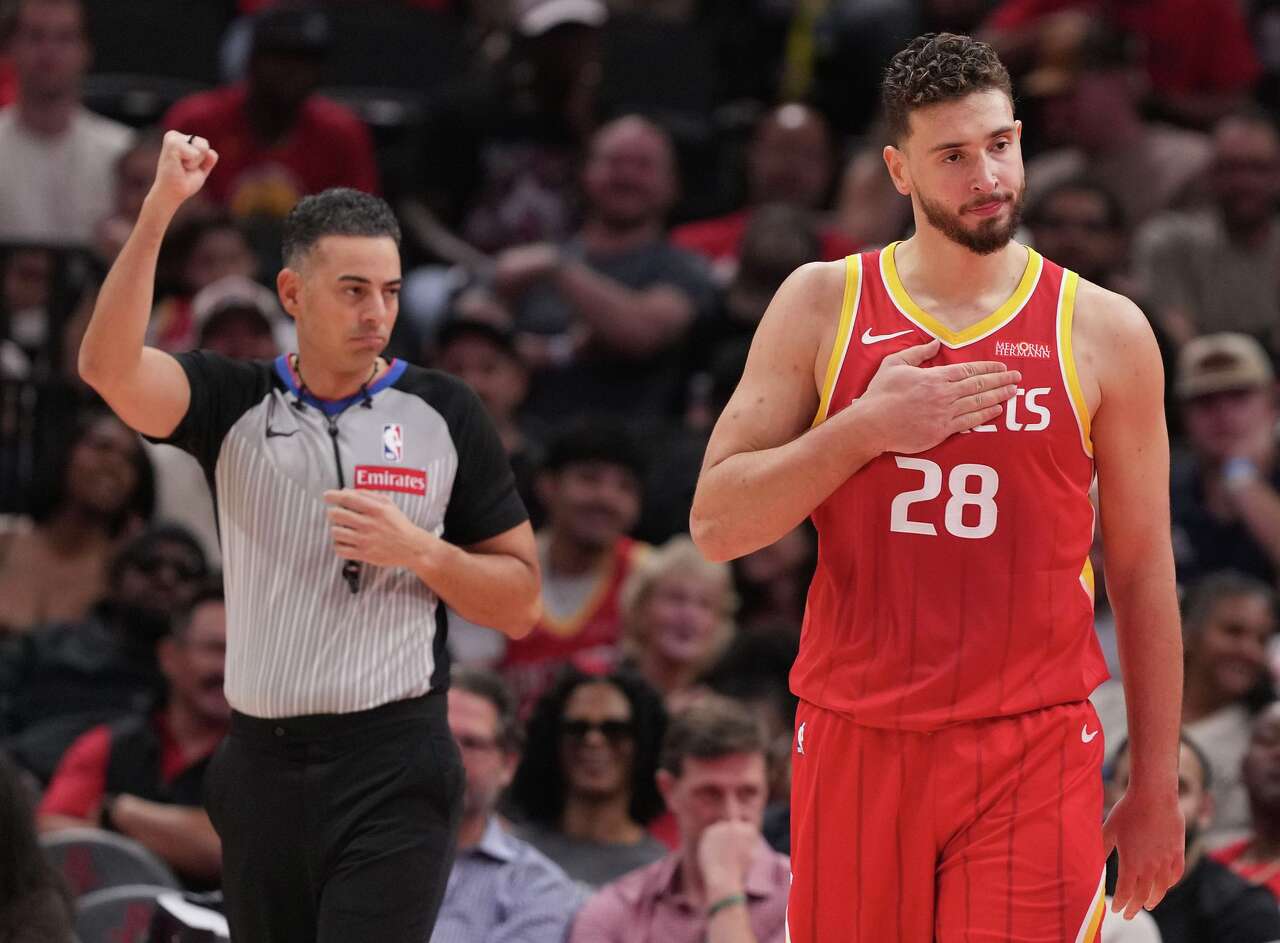 Alperen Şengün dominates in Rockets' win over Hawks. How he's making opponents pay this season
