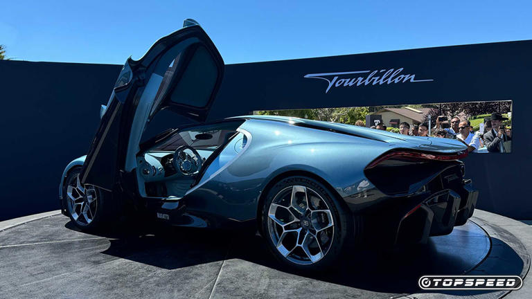 Mate Rimac just hinted Bugatti could build a manual, non-hybrid V-16 ...