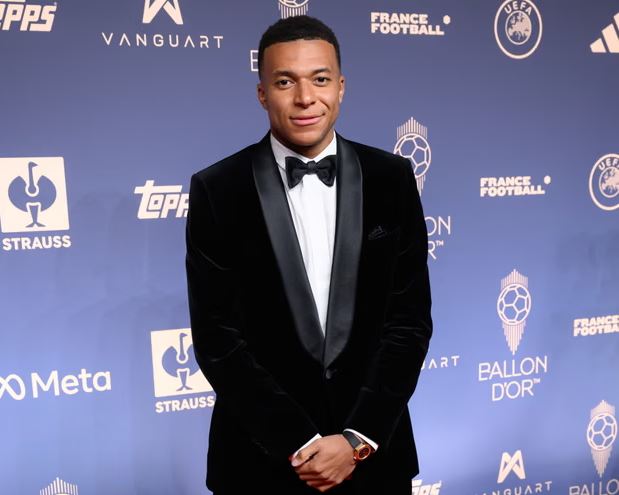 Mbappe và La Liga công khai xin lỗi Trung Quốc vì hành động thiếu suy nghĩ