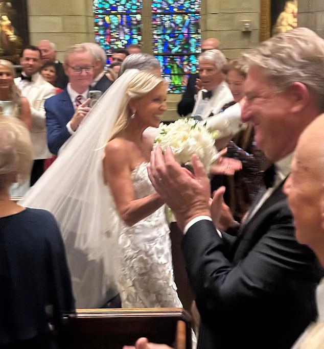 Report: Secrets of Sean Hannity and Ainsley Earhardt's A-list wedding