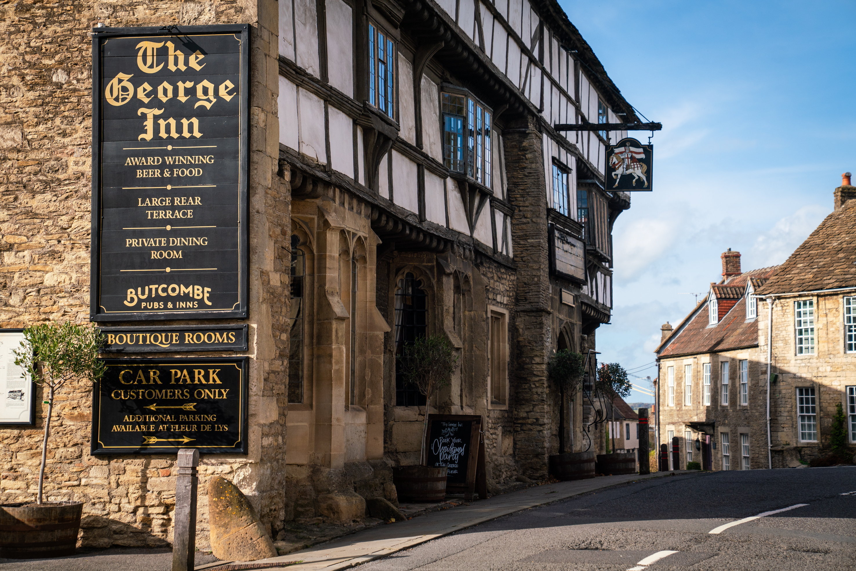 Experts crown England’s oldest pub – take a look inside