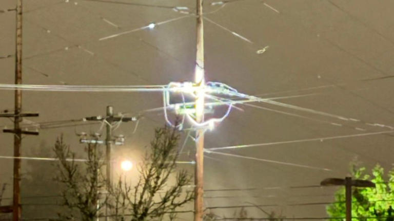 Power line fire blocks Highway 26 between Sylvan, Highway 217