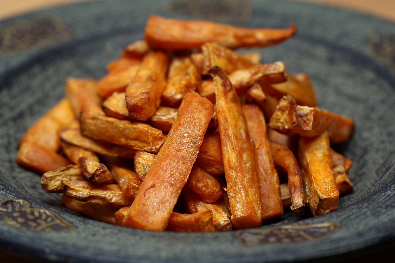 8 meat-flavored snacks that are actually vegan