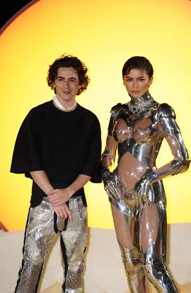 Timothee Chalamet and Zendaya face off in dramatic trailer for Dune ...