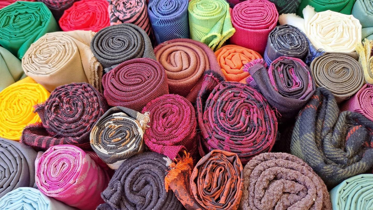 Japanese researchers use supercritical CO2 to ease polyester recycling