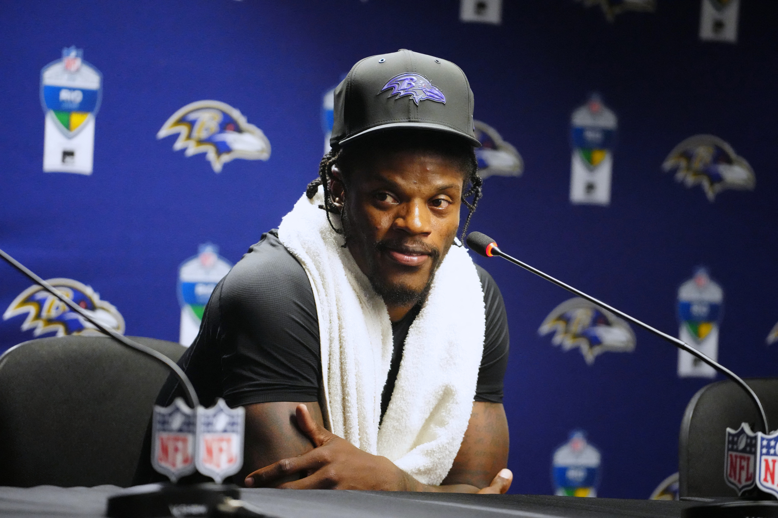 Ian Rapoport says Lamar Jackson will play in Ravens' Week 8 game at Bills