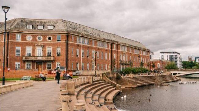 Council errors led to collapse of major fraud trial