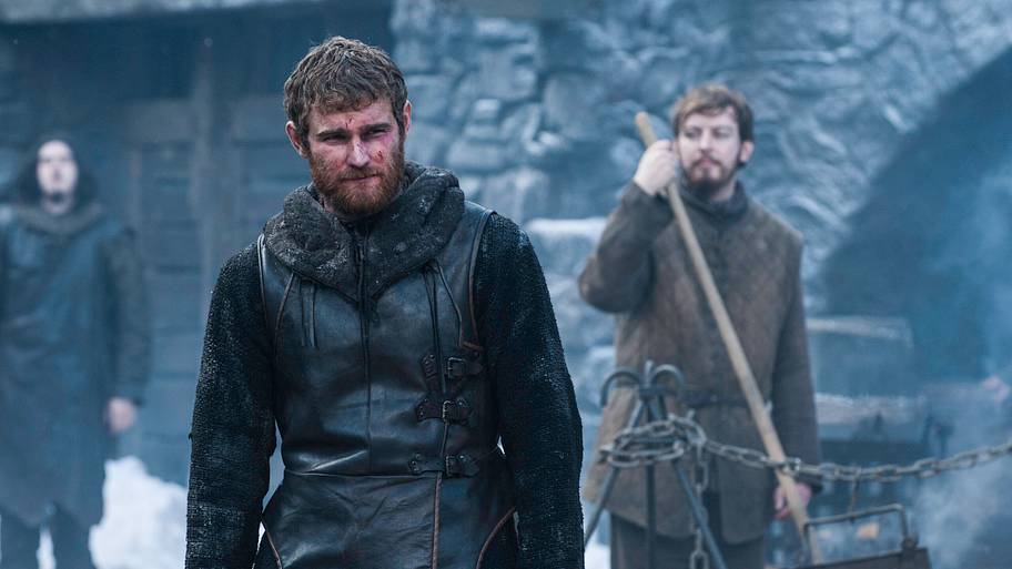 5 Game of Thrones characters who die off screen