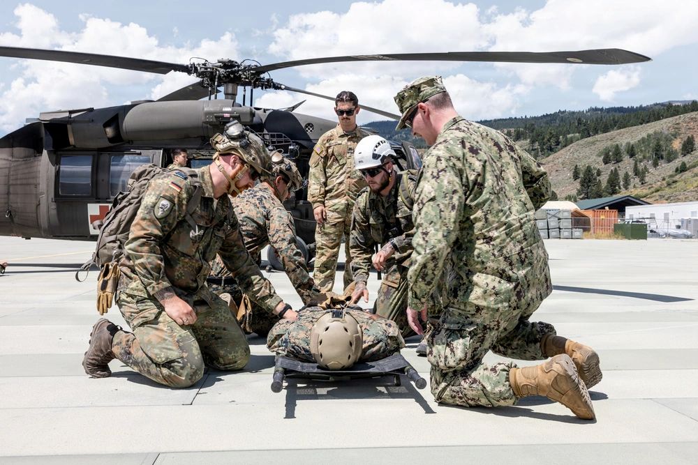 Marine Corps fast-tracks AI-powered ultrasounds, blood coolers to ...
