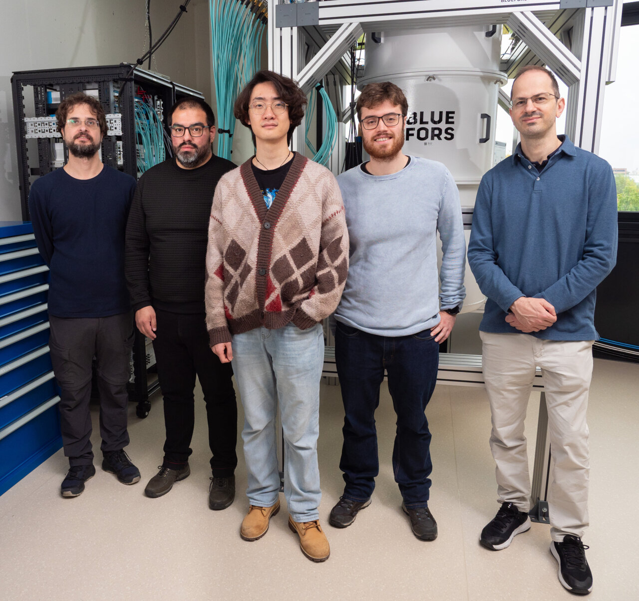 Quantum gates set speed record at 6.8 nanoseconds with over 99.98% accuracy