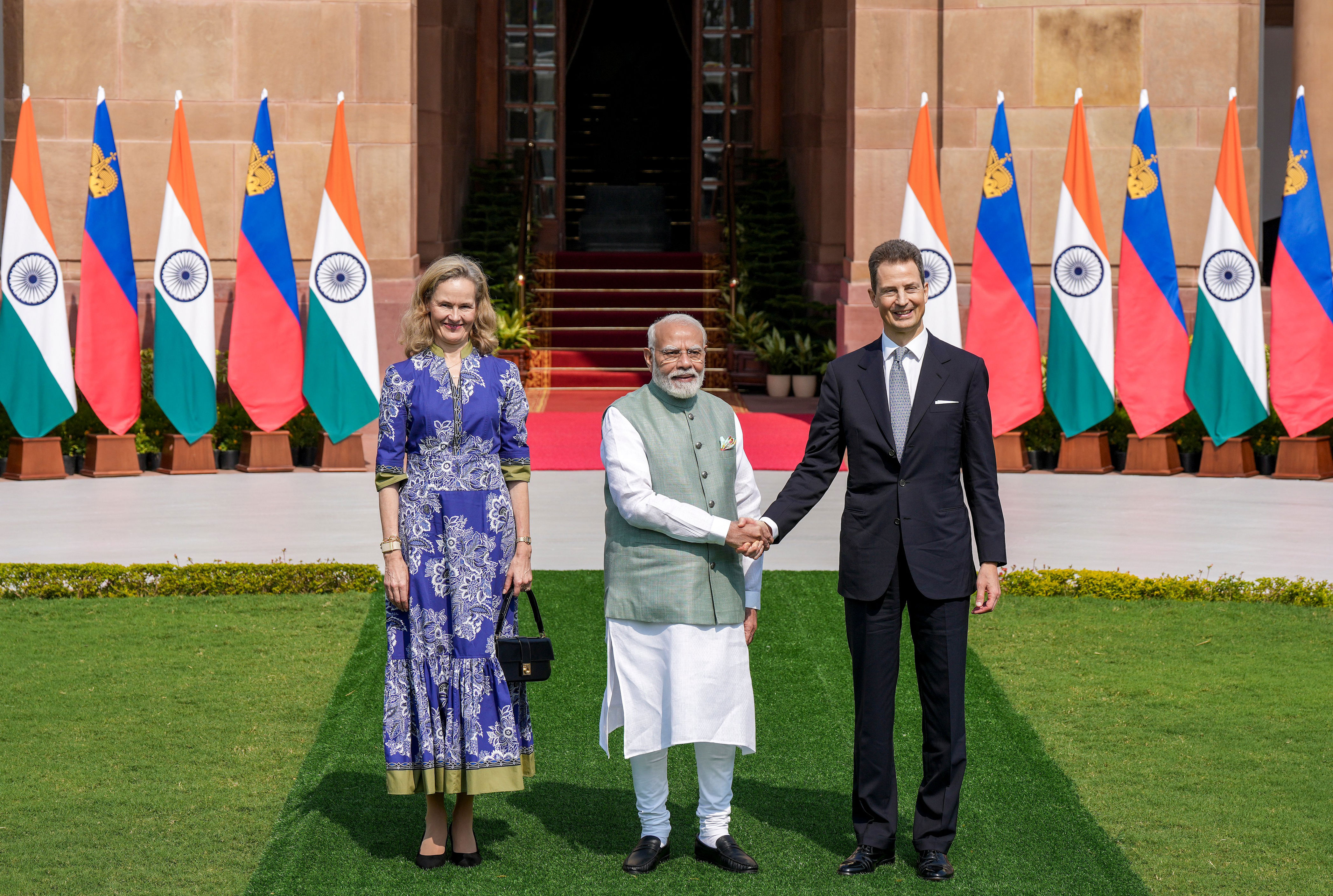 PM Modi, Liechtenstein's Prince Alois hold talks focusing on trade ...
