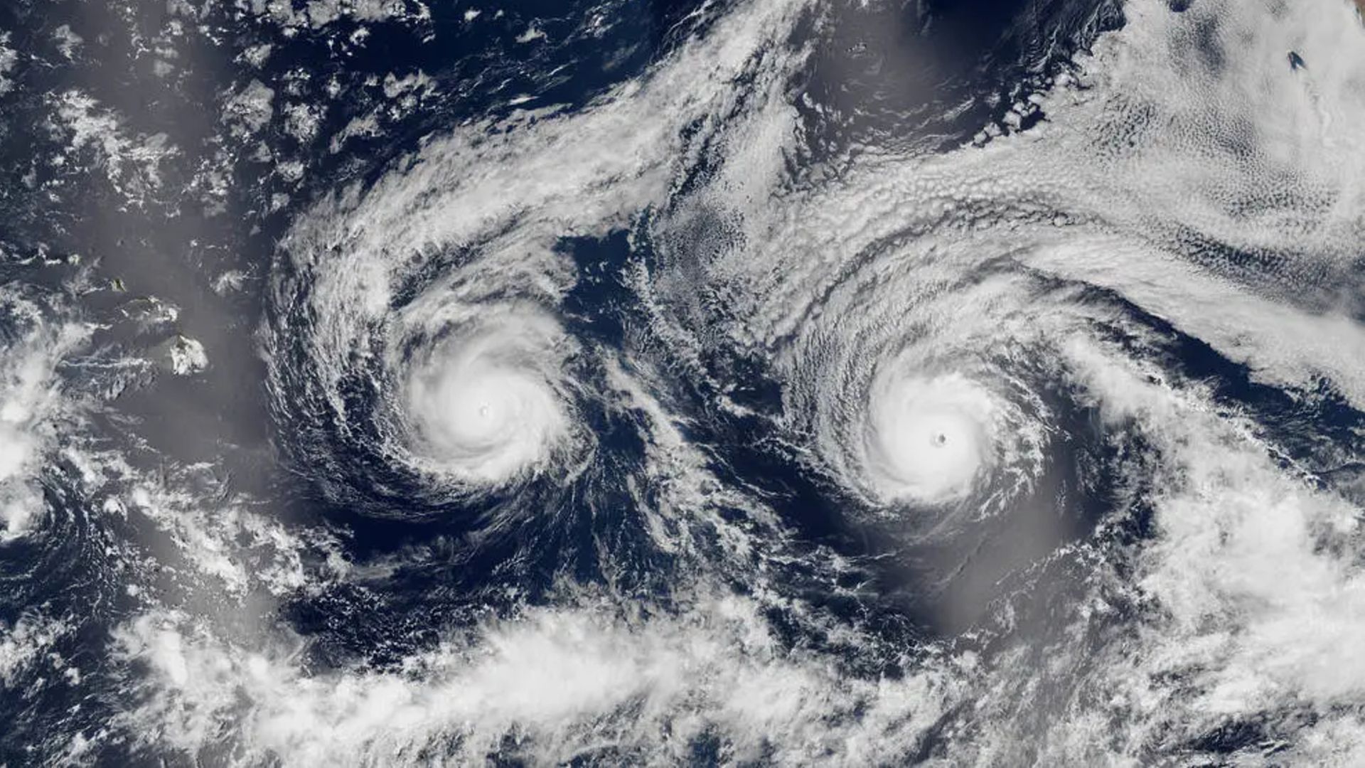 Twin hurricanes stare out to space as they barrel toward Hawaii