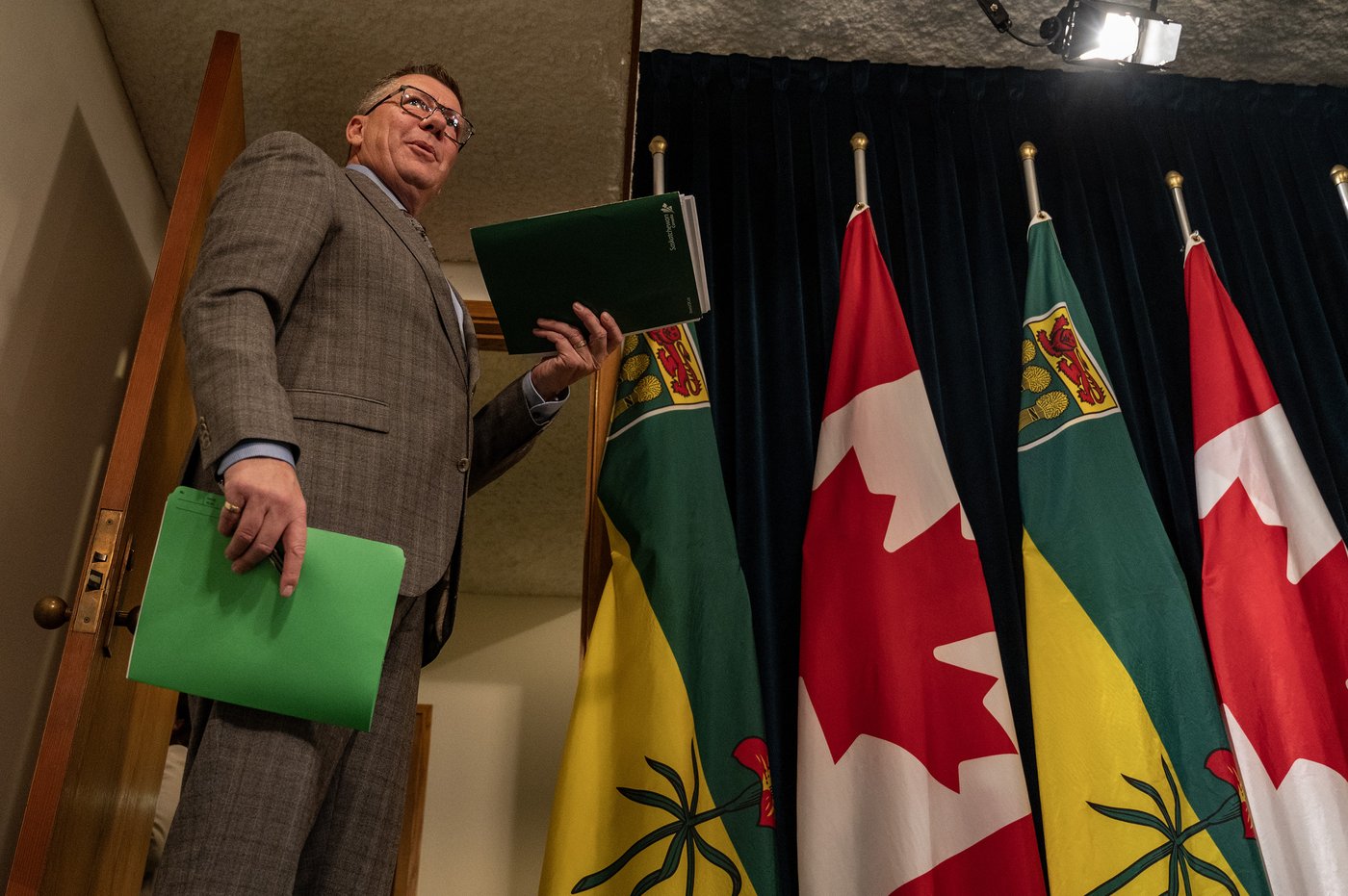 CP NewsAlert: Saskatchewan throne speech promises more tax help