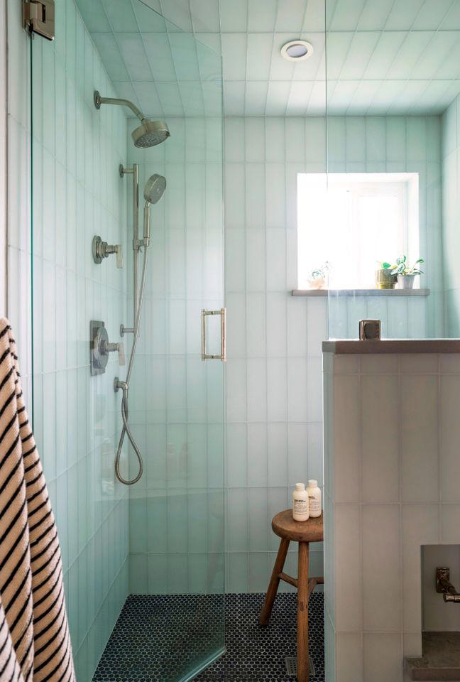 This tiny beach cottage is filled with hidden storage ideas that make ...