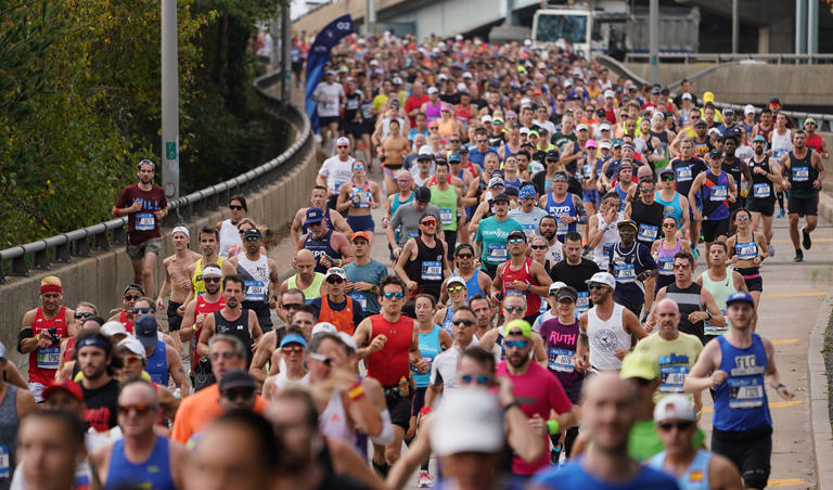Running your first race? Here are 16 marathon training tips the pros ...