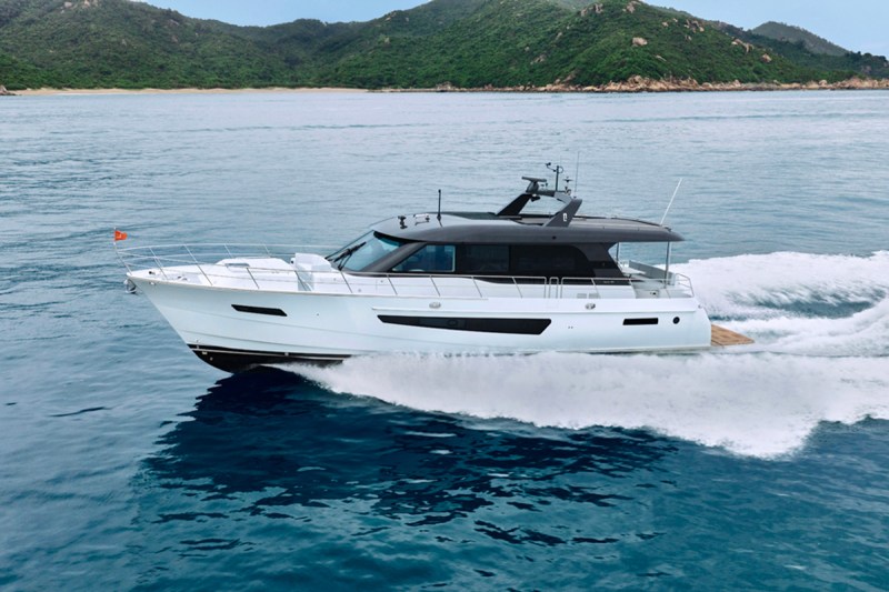 CL Yachts reveals the CLB65 SUV