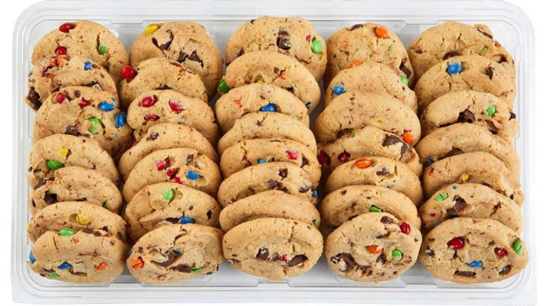 15 chocolate bakery items we spotted at Sam's Club