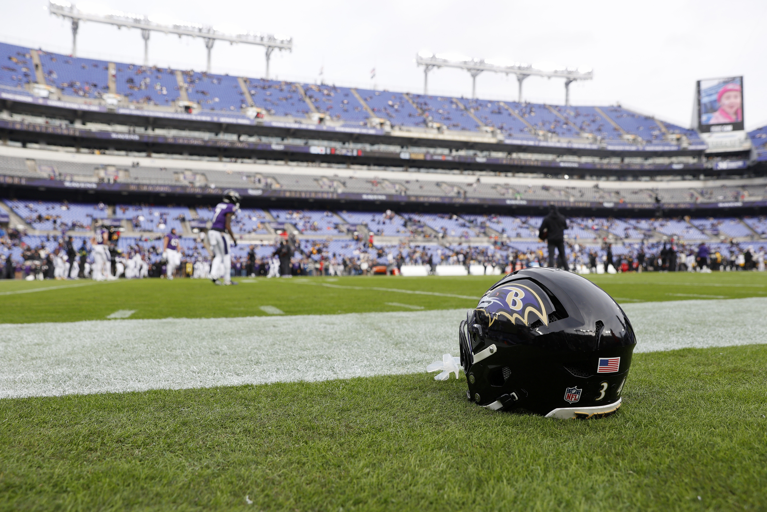 Ravens sign G Michael Jordan