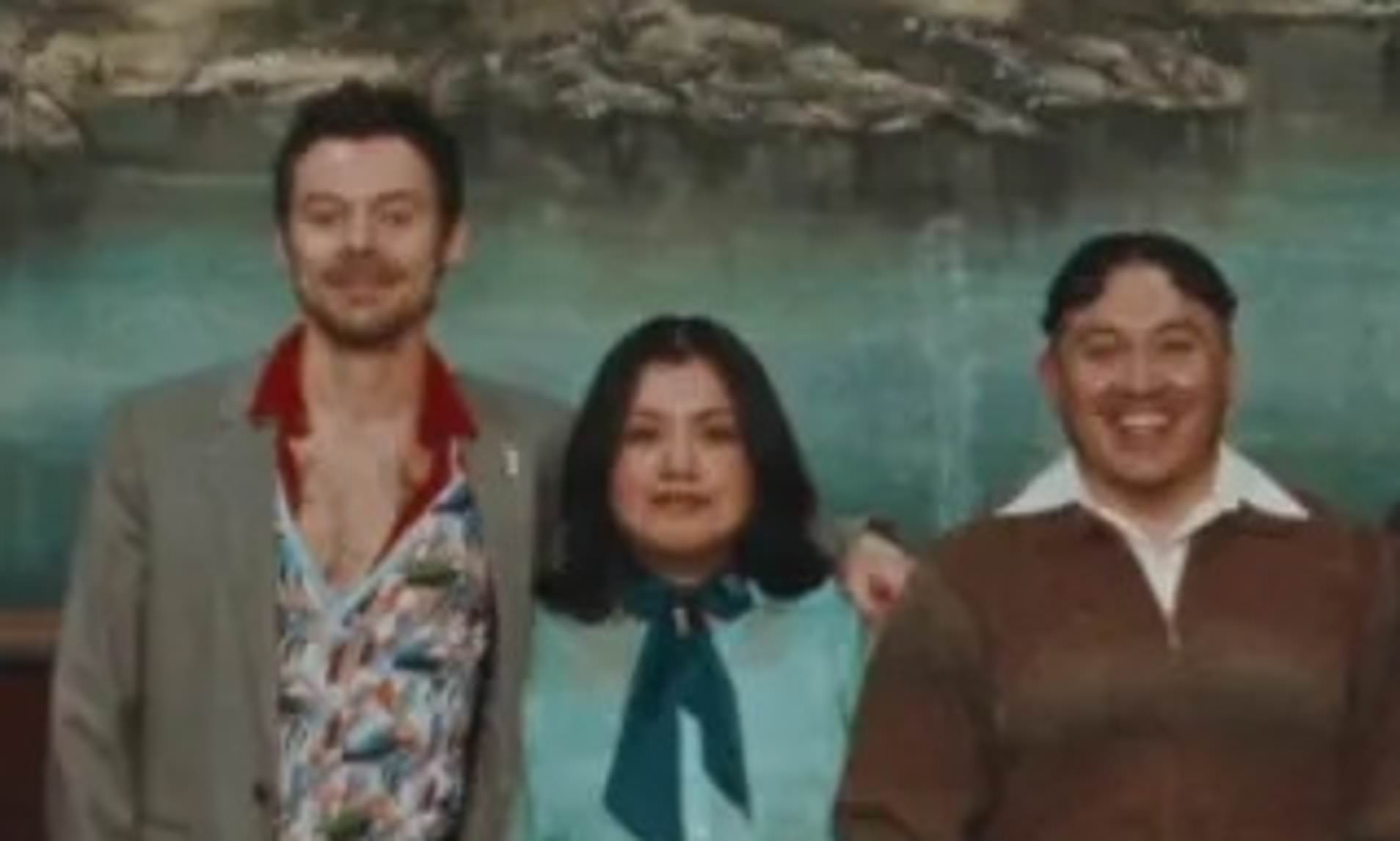 Harry Styles invited two fans who got engaged during his gig to appear in his new music video