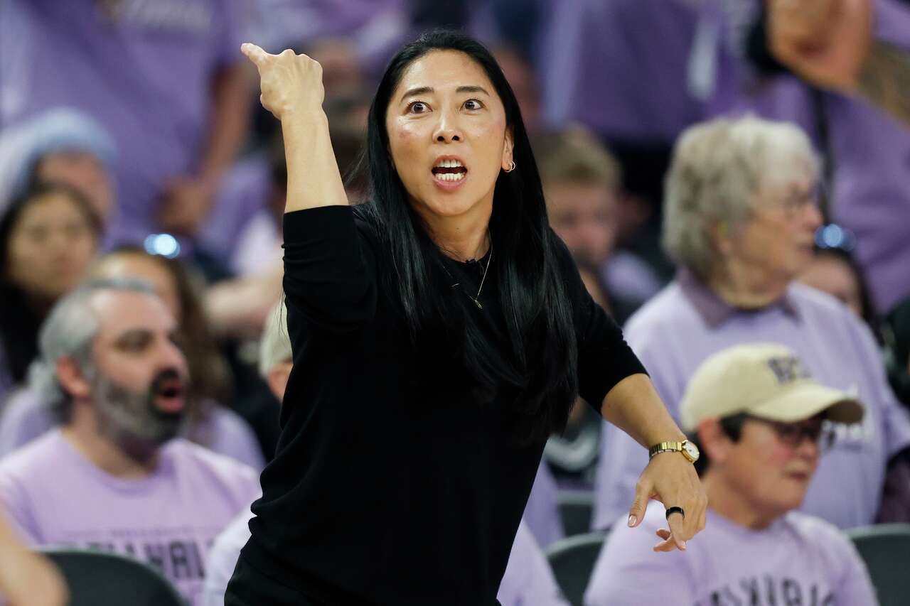 Natalie Nakase's 'extremist' style hit a wall in WNBA Finals. Then the Valkyries coach evolved
