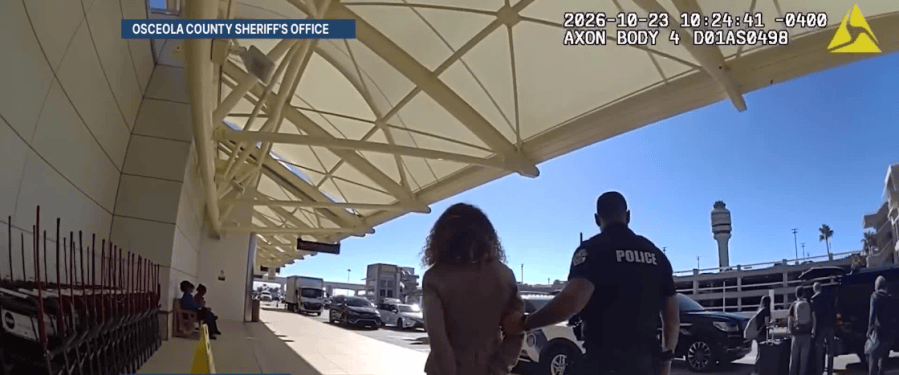 Florida mother arrested for leaving 4 kids alone for trip to Las Vegas