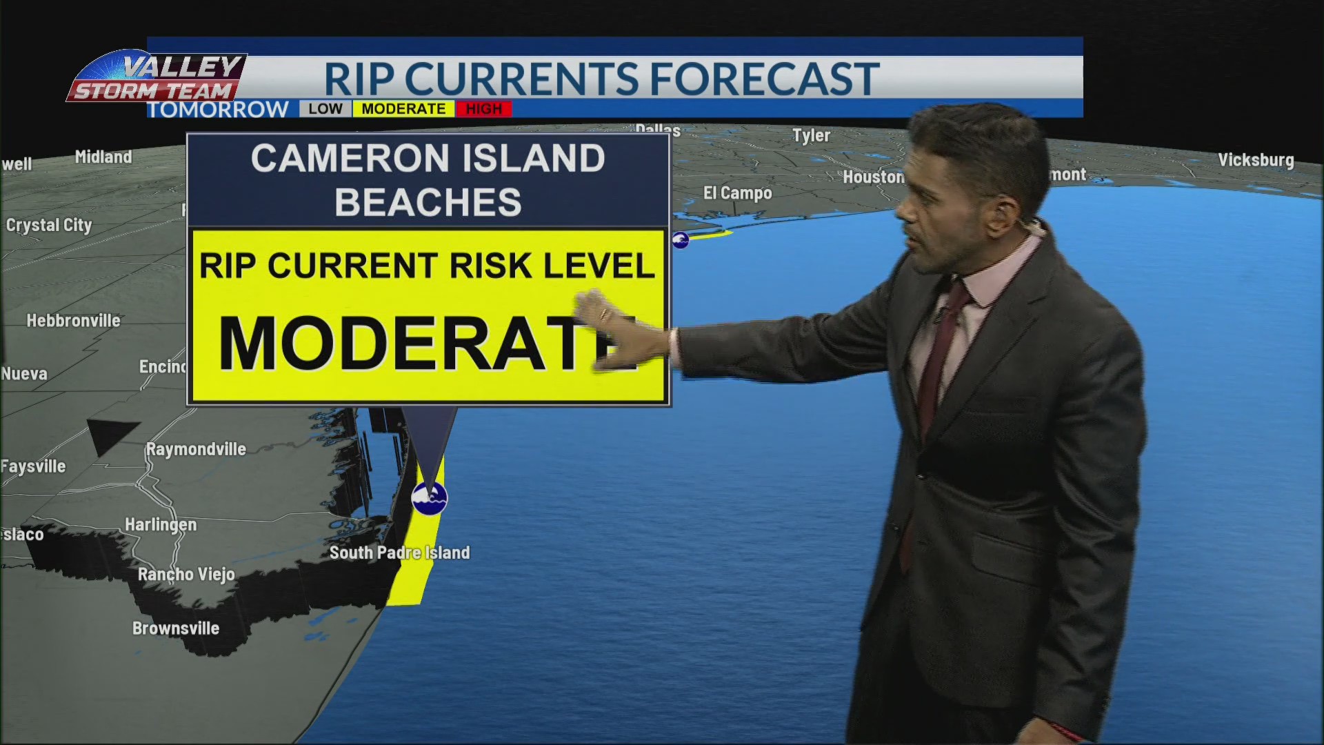 Moderate rip current risk level along the Gulf