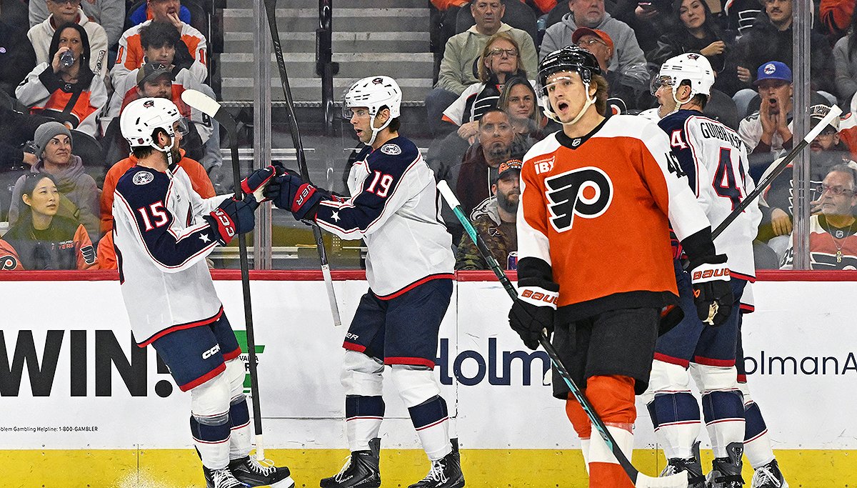 Flyers can't come all the way back from bad first period, lose in overtime