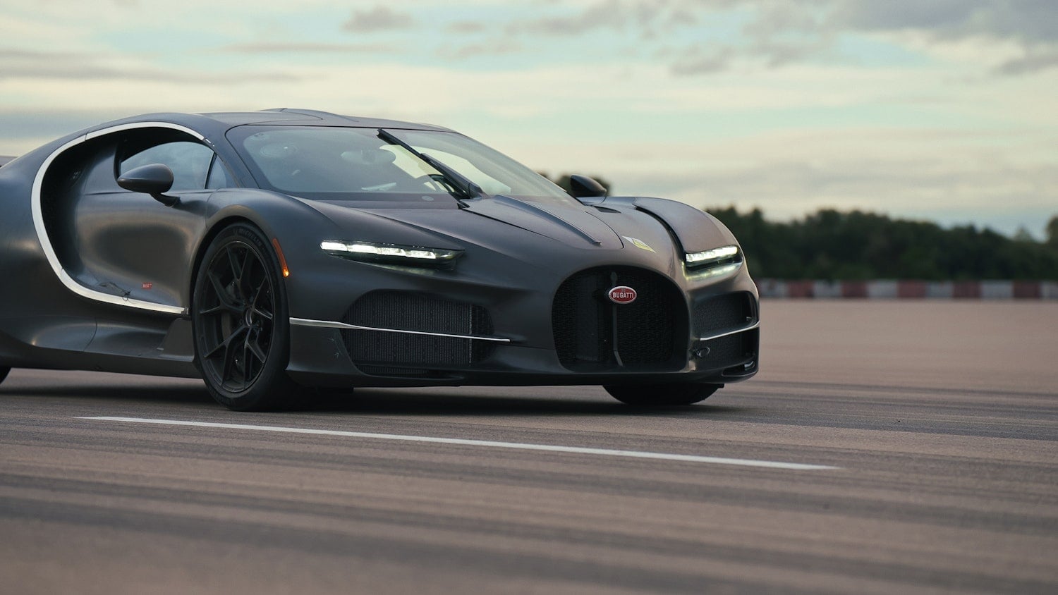 Bugatti Tourbillon : bientôt une boîte manuelle pour aller avec son V16 ...
