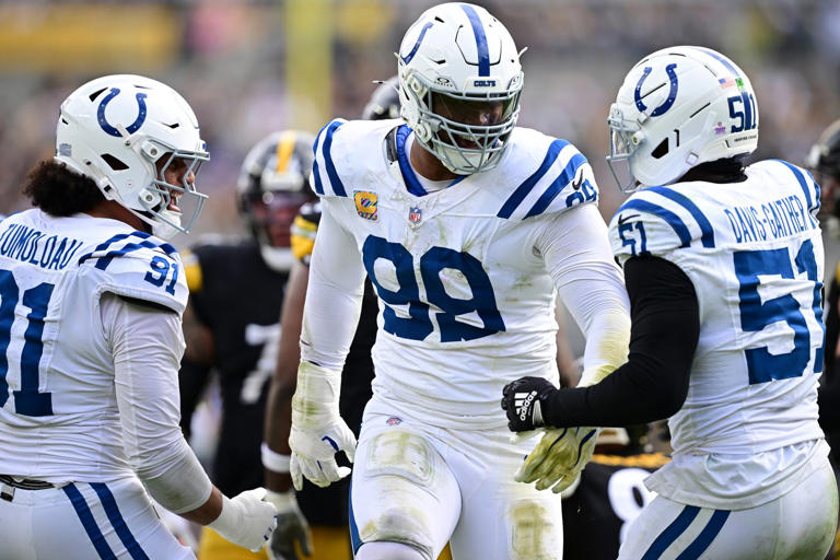 Colts send All-Pro guard Quenton Nelson to Seahawks, DeForest Buckner ...