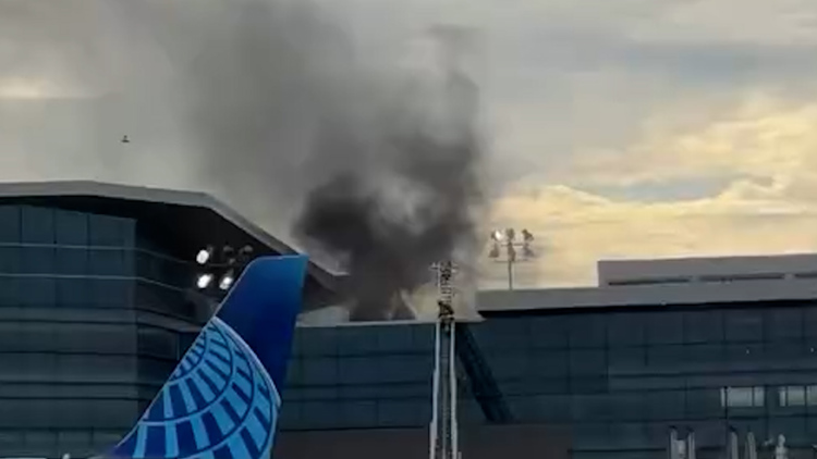 Fire breaks out at restaurant inside Bush Airport's Terminal C, could affect Wednesday flights
