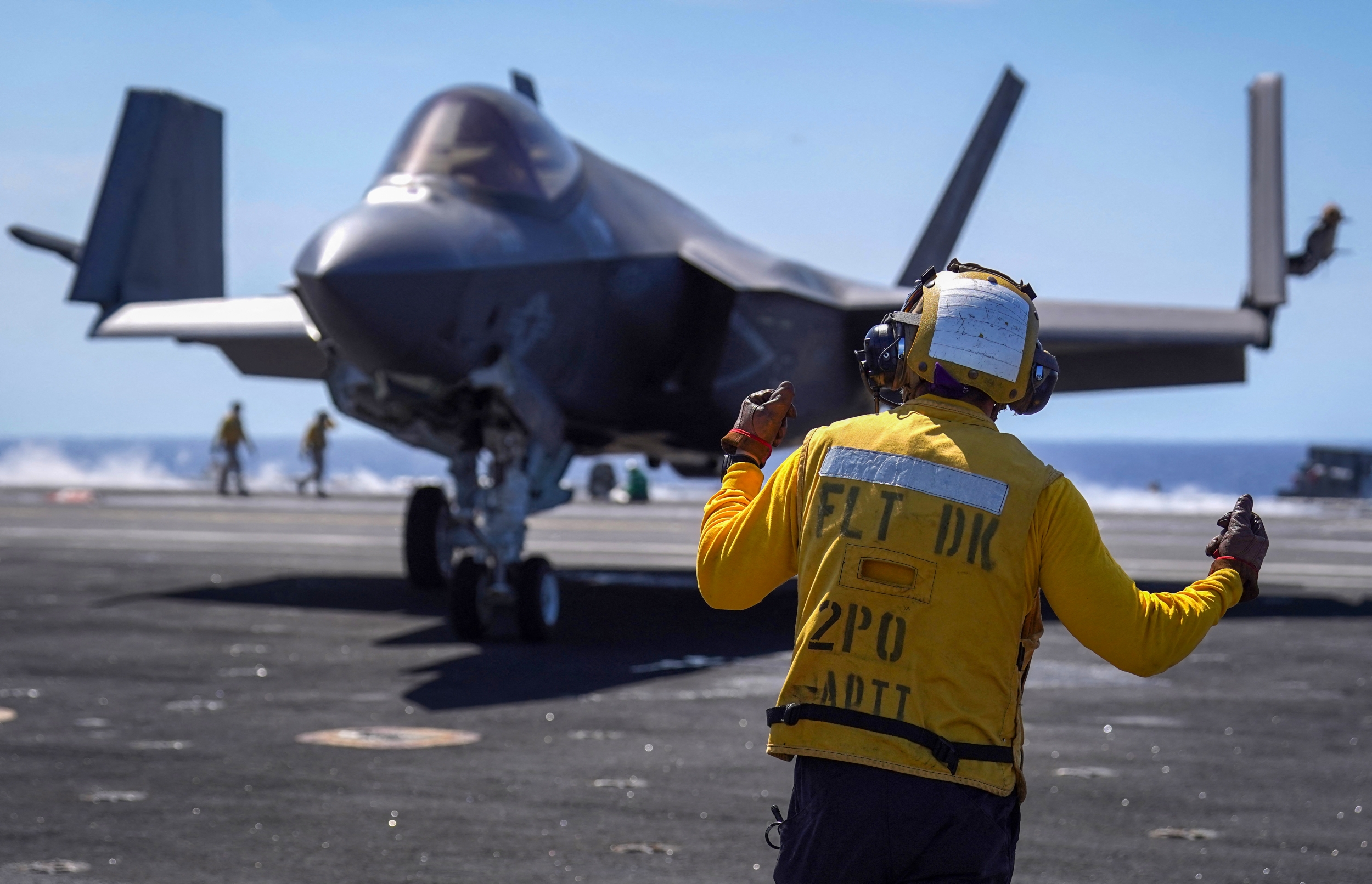 US forces could launch a major new offensive against Iran within 96 ...