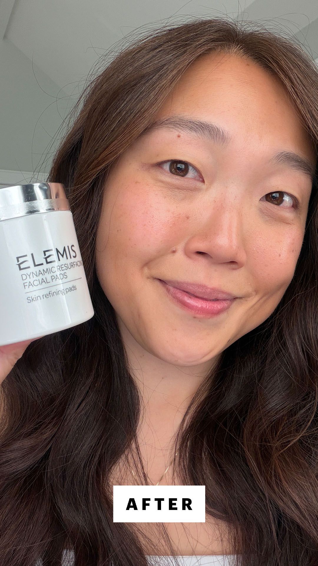 These Elemis exfoliating pads brighten my sensitive skin without stinging