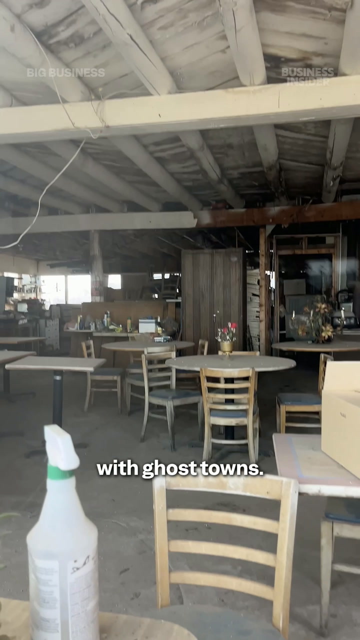 Driving through Route 66 ghost towns