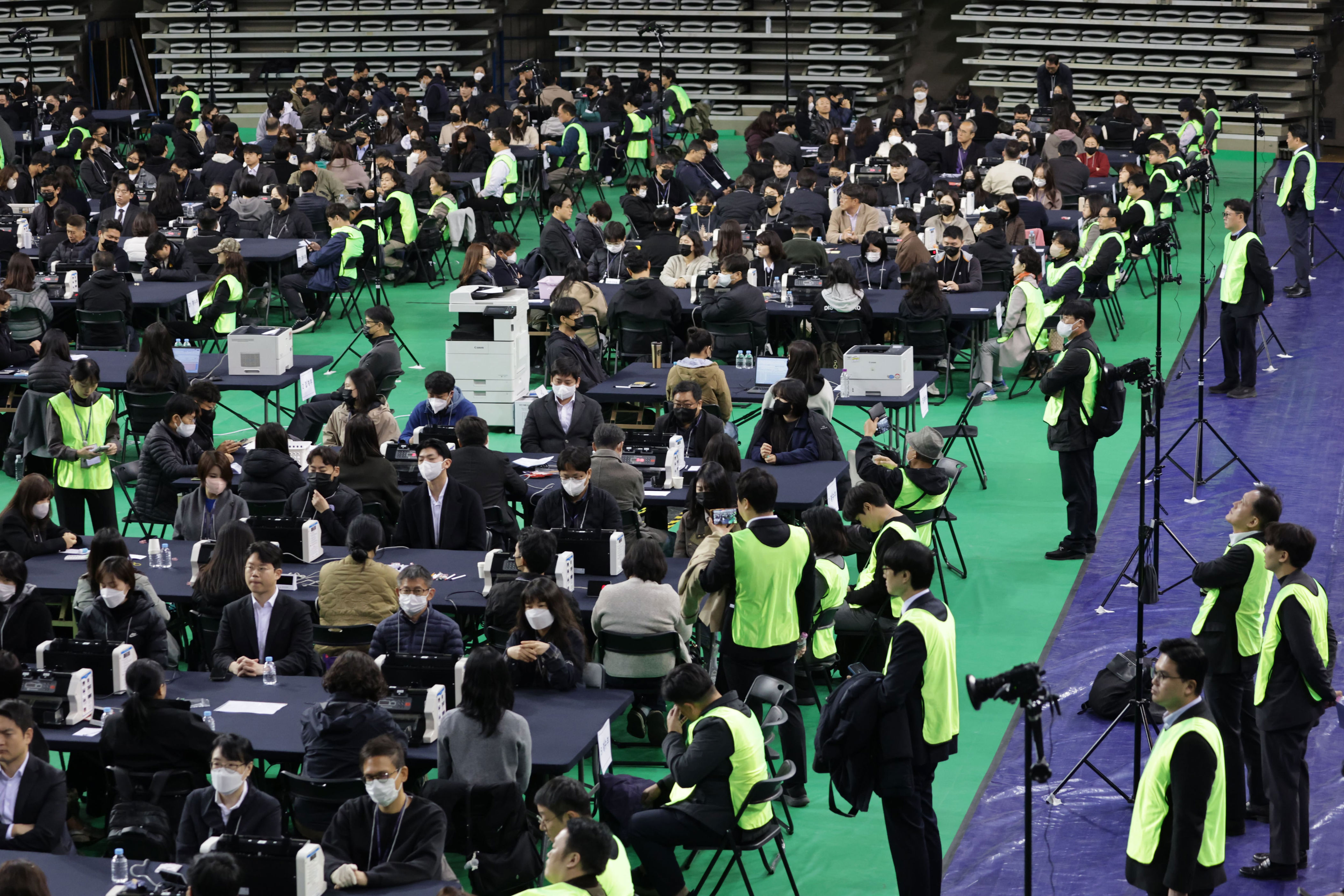 Special prosecutor's ballot verification delayed over filming restrictions