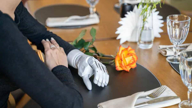 Inclusive dining: Inside Ishara’s sign-language service model