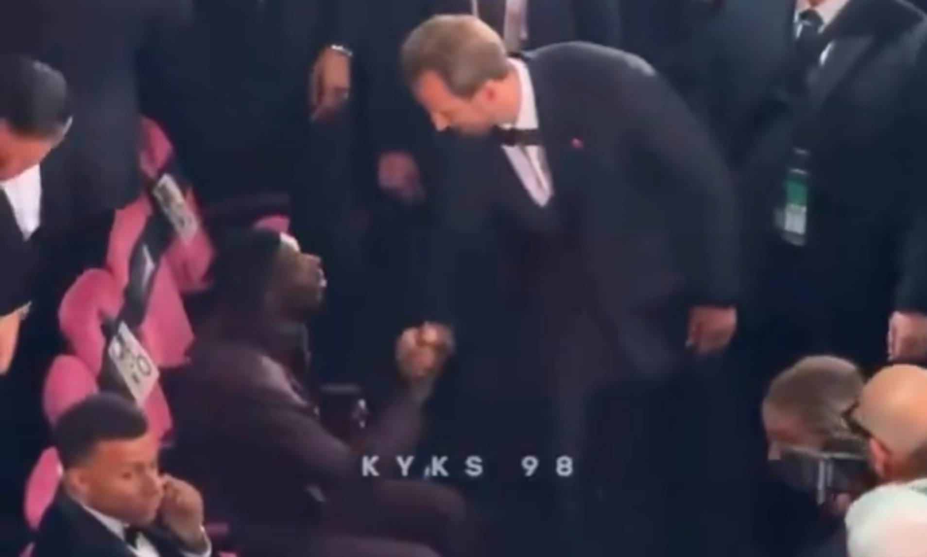 Etiquette expert claims Mbappe's behaviour towards Kane at Ballon d'Or showed contempt