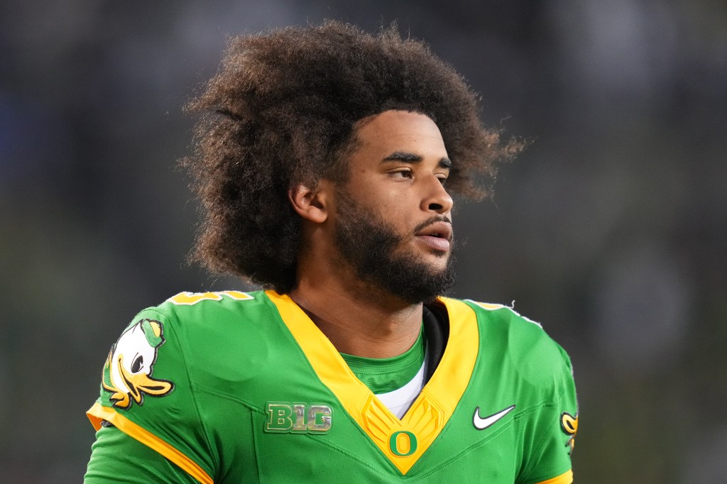 Analyst: Oregon QB Dante Moore could skip 2027 NFL draft