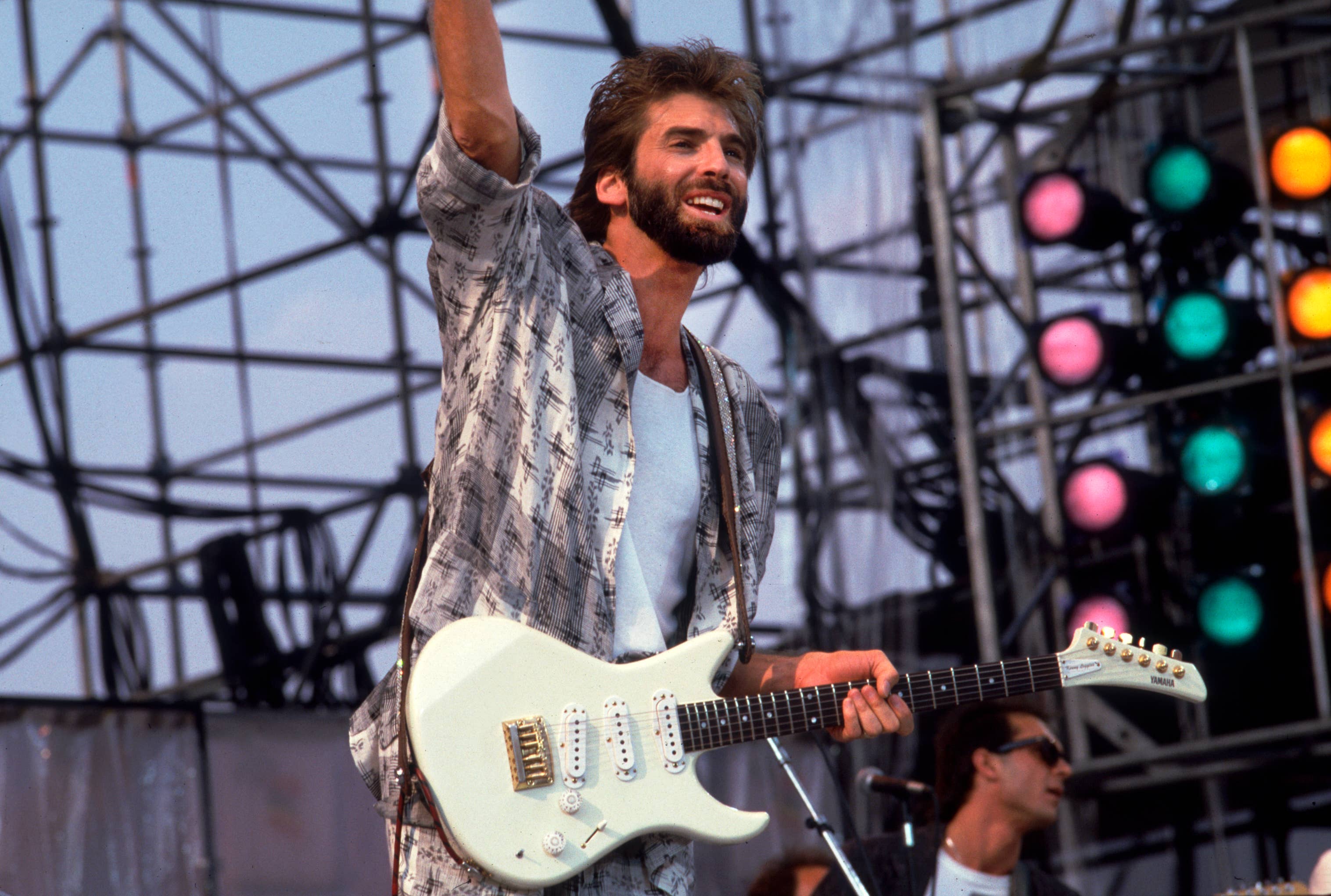 Kenny Loggins, 78, just hit the red carpet with his new wife Lisa, and she's a stunning blonde beauty