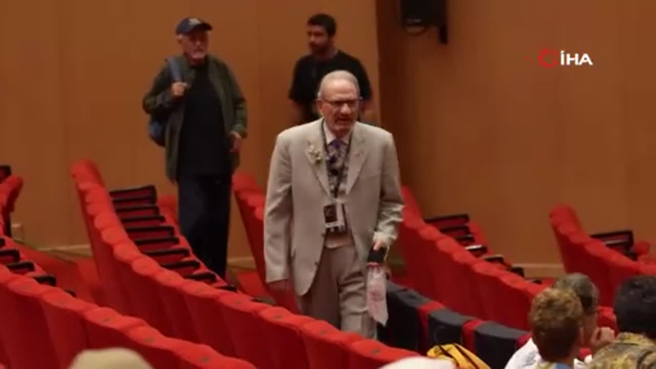 Şenay Gürler, Altın Portakal'da yer bulmanın bile zor olduğunu söyledi