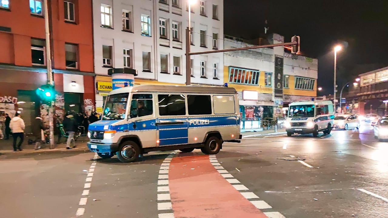 Kriminalitäts-Hotspot - „Absolut richtiger Schritt“ – Berlin startet KI ...