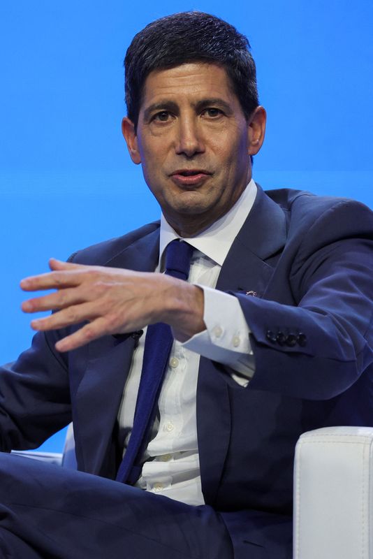 FILE PHOTO: US Federal Reserve Chairman Kevin Warsh attends the Fireside Chat with Kristalina Georgieva, Managing Director of IMF, (not pictured) for the IMF/World Bank 2026 Annual Meetings at Queen Sirikit National Convention Center (QSNCC) in Bangkok, Thailand, October 16, 2026. REUTERS/Athit Perawongmetha/ File Photo
